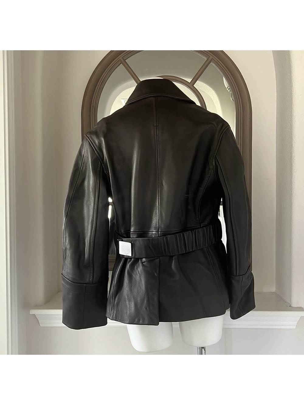 Vince 100% Lamb Leather Safari Jacket in Brown, Size M New w/Tag Retail $1495 - Picture 8 of 16